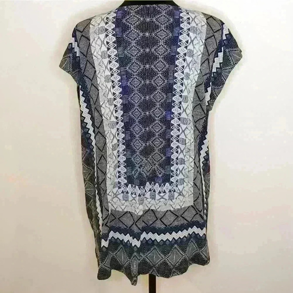 Lucky BRAND Blue Print Tie Front Top - Picture 4 of 8